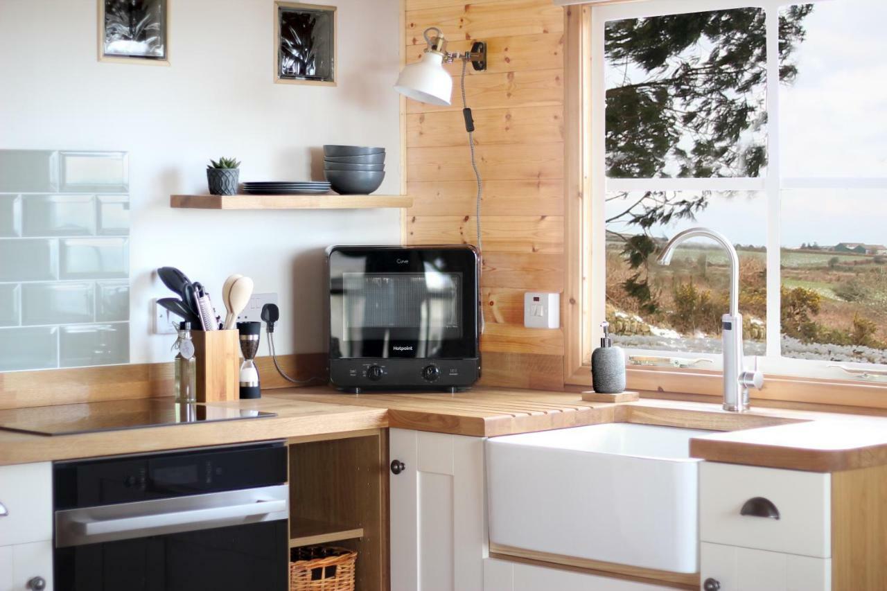 Scandi Cabin On A Hill, With Stunning Panoramic Views Ludgvan Exteriör bild