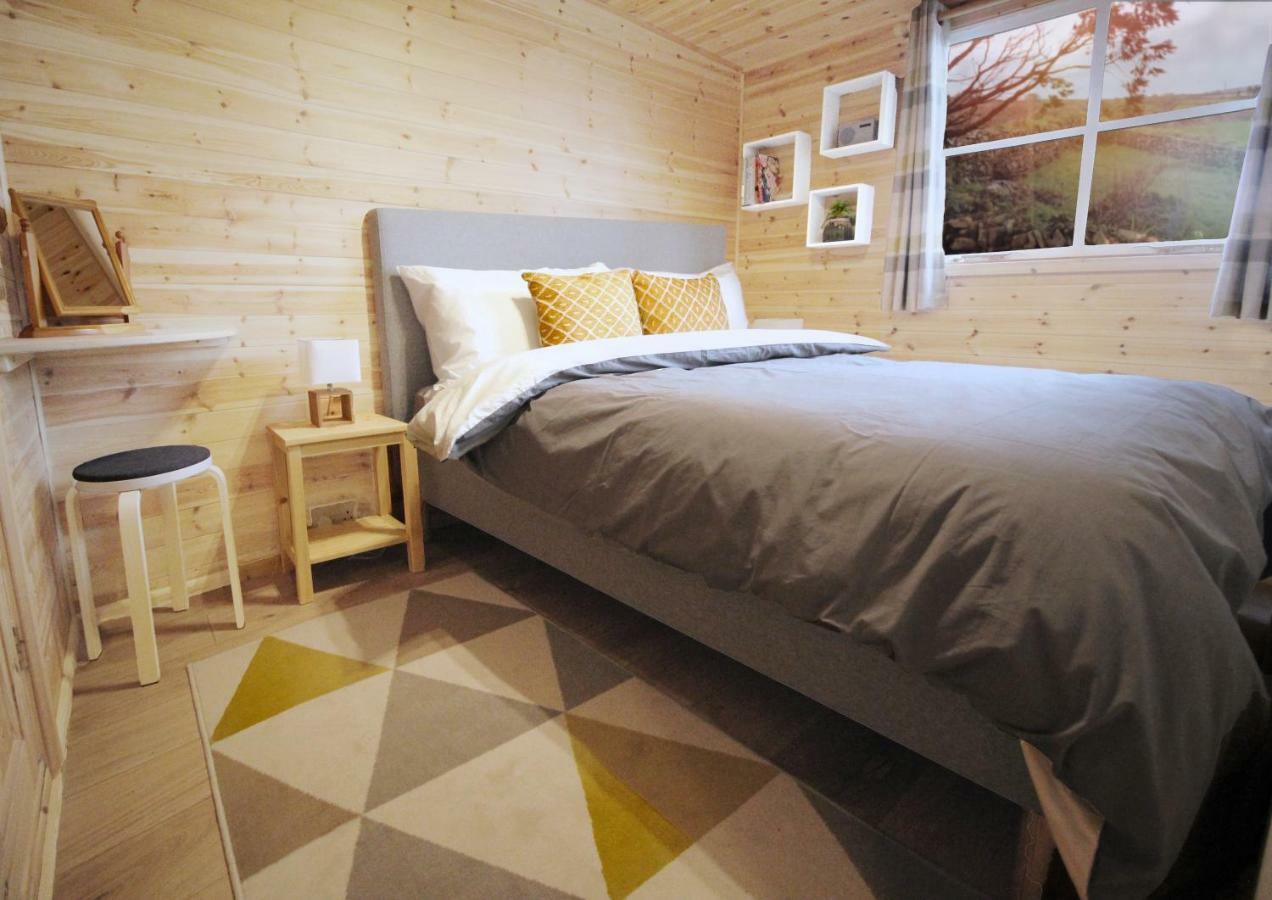 Scandi Cabin On A Hill, With Stunning Panoramic Views Ludgvan Exteriör bild